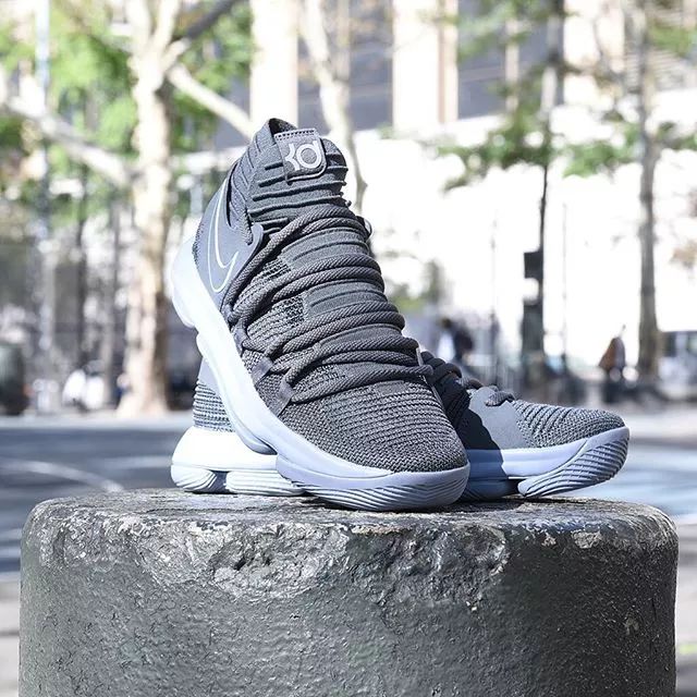 黑色星期五购物纽约,黑色星期五大减价活动