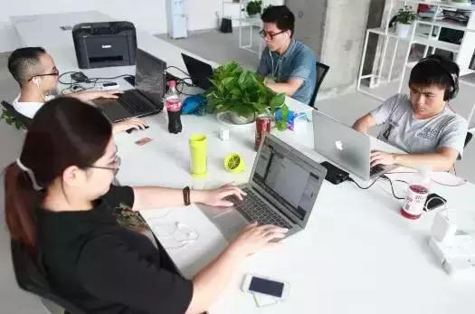 共享行业最难做的生意,他却能做到估值过亿还挤进前三,凭啥?