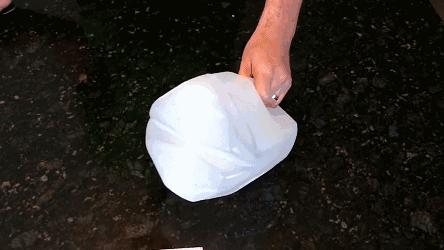 小瓶子手工制作小东西养花,省钱10大养花神器1个塑料瓶做出来