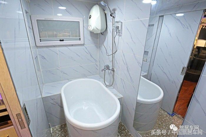 大通v90短轴低顶和大通v80plus,大通v80和大通v80plus的区别