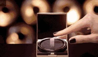 杨树林的粉底真的好轻薄,杨树林的妍活青春粉底液色号