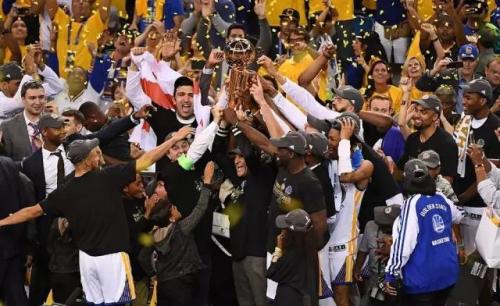 过去二十年体坛十大瞬间,体坛十大最尴尬瞬间排名