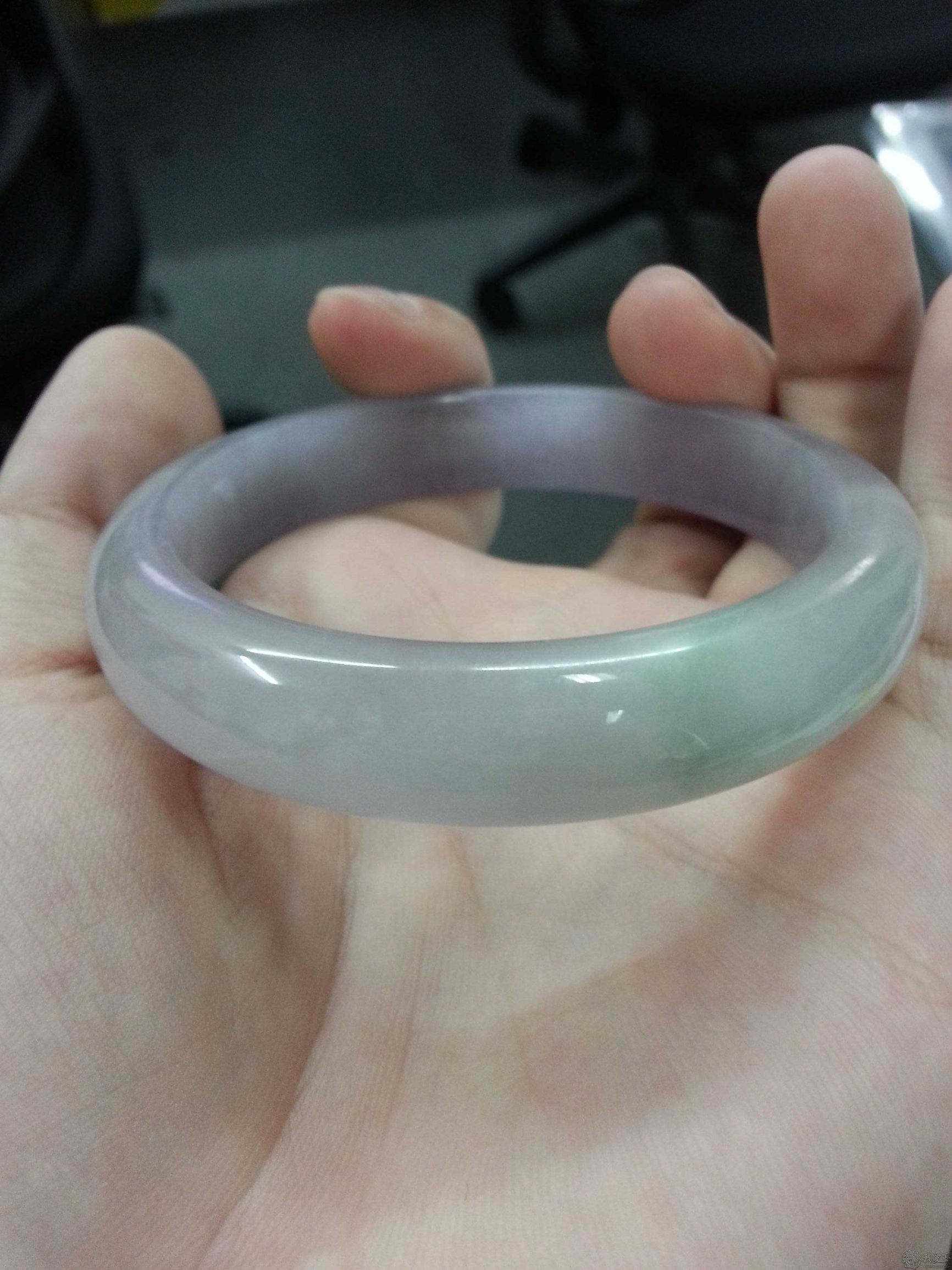 怎样判断珠宝玉石鉴定网站的真假 (如何判断网上的玉石珠宝的真假)