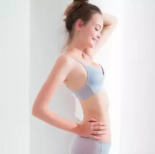 40鍏冧互鍐呭ソ绌跨殑琛ｆ湇,渚垮疁鍙堝ソ绌跨殑鍥芥疆鍝佺墝