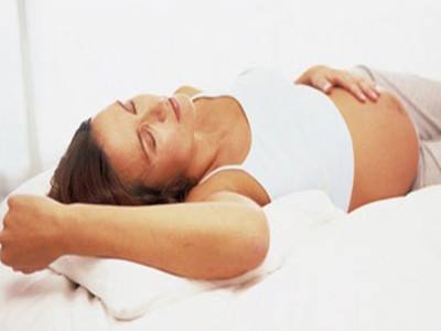 想要孩子子宫内膜薄怎么办呢,想要孩子又得子宫肌瘤怎么办