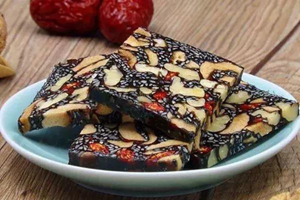 药食同源｜阿胶没有传说中那么神奇，也不是人人都能吃