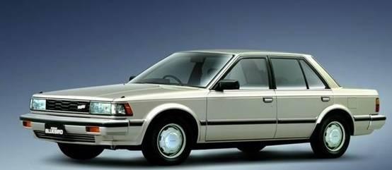 2012年蓝鸟轩逸,蓝鸟轩逸第一代