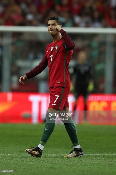 哪款足球鞋质量好不开胶,最适合亚洲脚型的足球鞋推荐