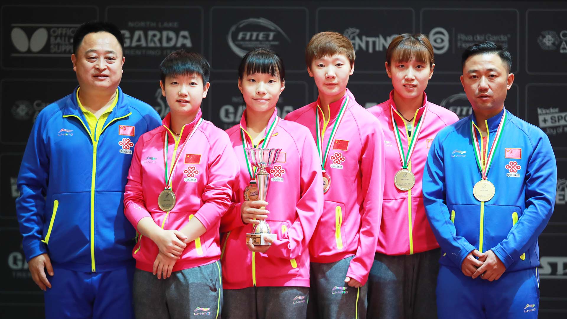 国乒男女44次世乒赛单打夺冠,国乒女团横扫日本夺5连冠比分