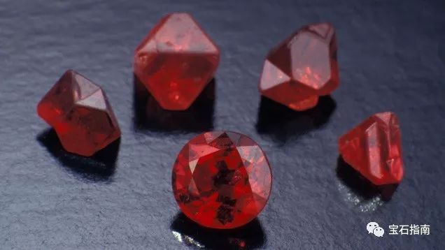 近几年宝石界的一匹黑马尖晶石,为什么要选择彩色宝石中的尖晶石