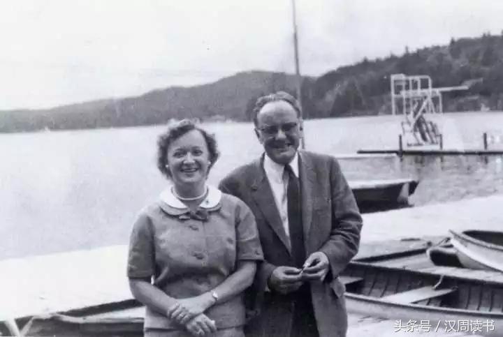 他用一根长钉从眼眶锤入那个人的头颅竟只为了治精神病