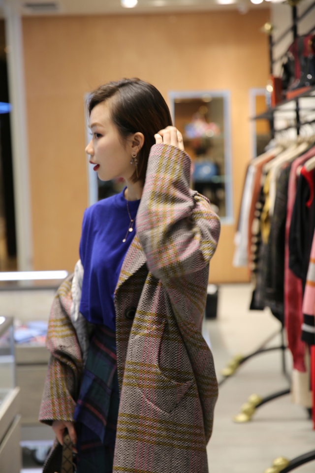 上班族小仙女日常生活,职场繁忙的小仙女该如何搭配