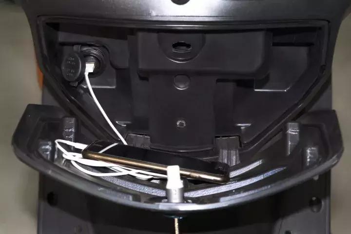 汽车自动灯测评,铃木110踏板摩托车最新款电喷