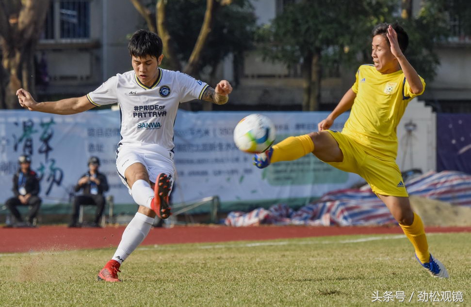 东盟足球赛,首届东盟足球友谊赛