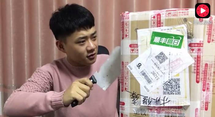 千万流量的林大仙，铁路工如何成为来者不拒的吃快递狂人