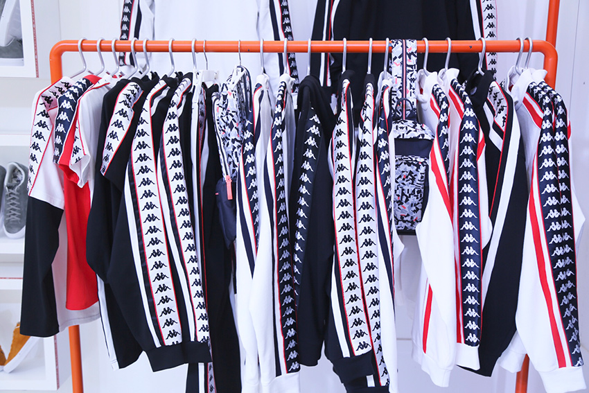 今日消费资讯：KAPPA在武汉楚河汉街大戏台开出快闪店、“小米橙色跑”在成都开跑