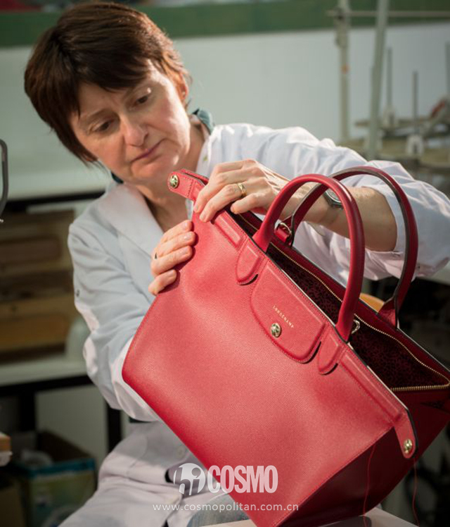 1000多块钱的包包是什么样的,1000块和10000块的手表啥区别