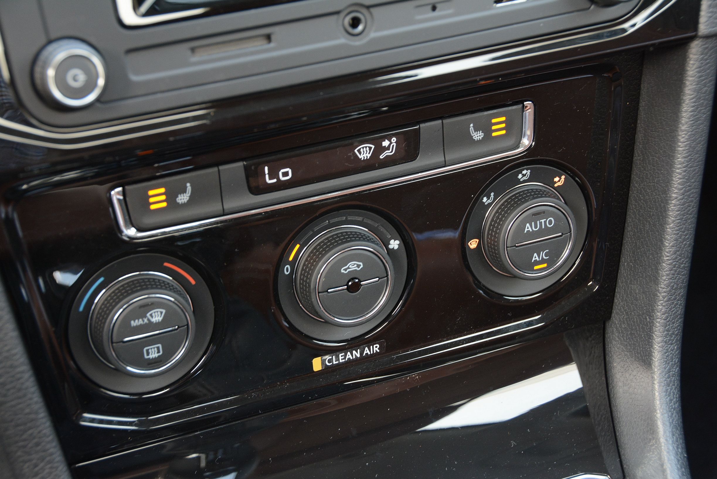 宝来2015款质惠版1.6l自动舒适型,宝来2021款1.5l自动舒适型怎么开