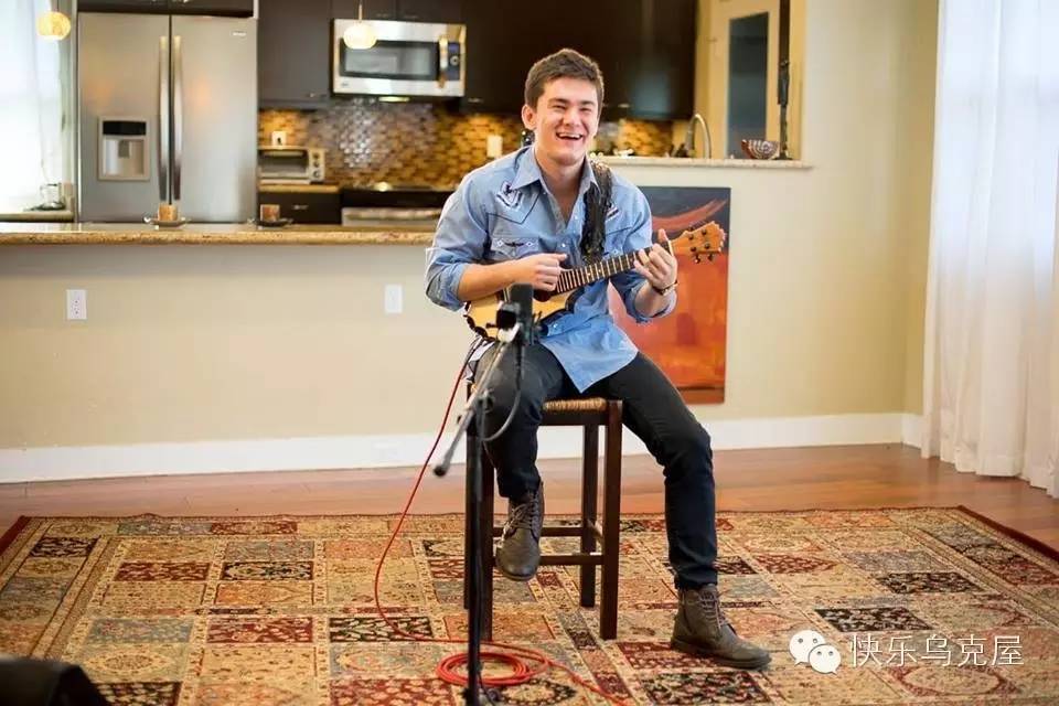 Ryo.M的KOALOHA定制权杖和吉他里里！