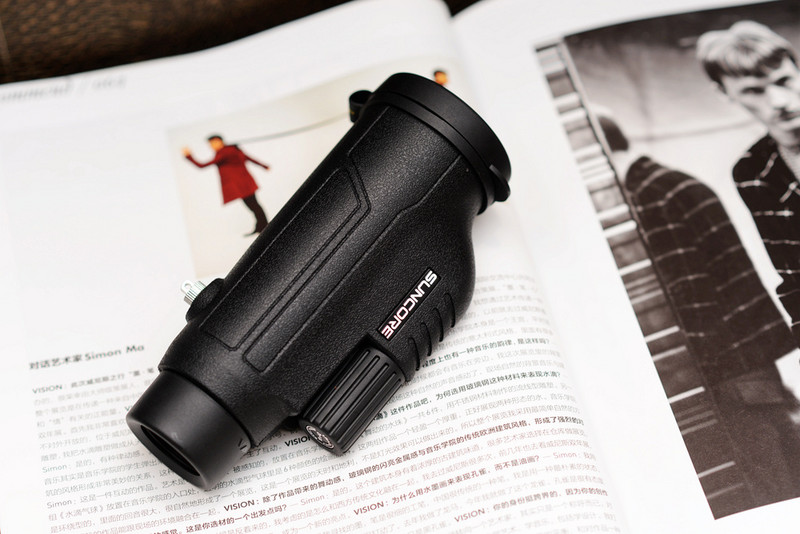 对面妹纸动态全掌握，10X42倍的望远镜体验