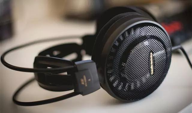 从1千到1万的声音,100到1万耳机对比