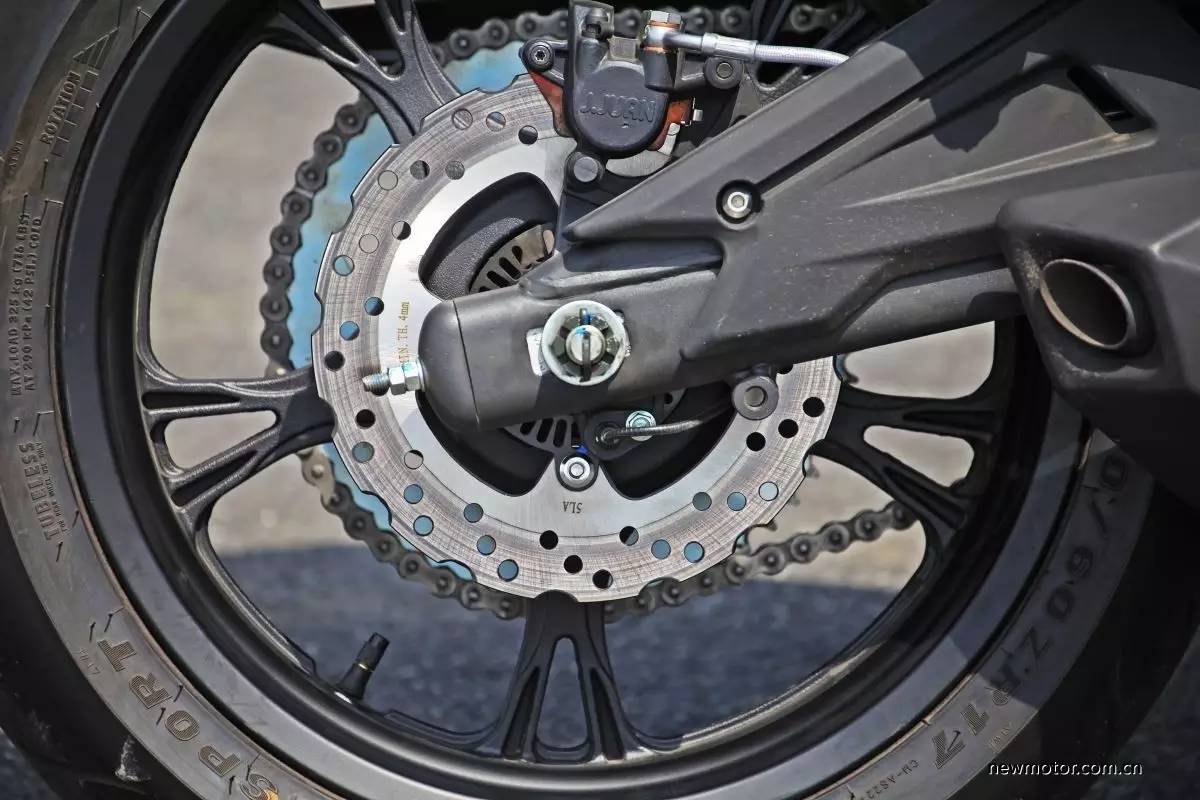 春风400nk实测最高时速是多少,春风400nk详细测评