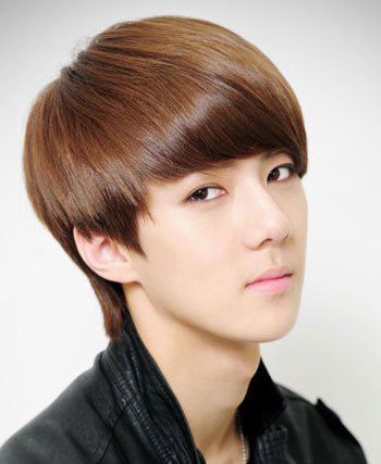 小鲜肉中长发发型,今年最流行的鲜肉发型