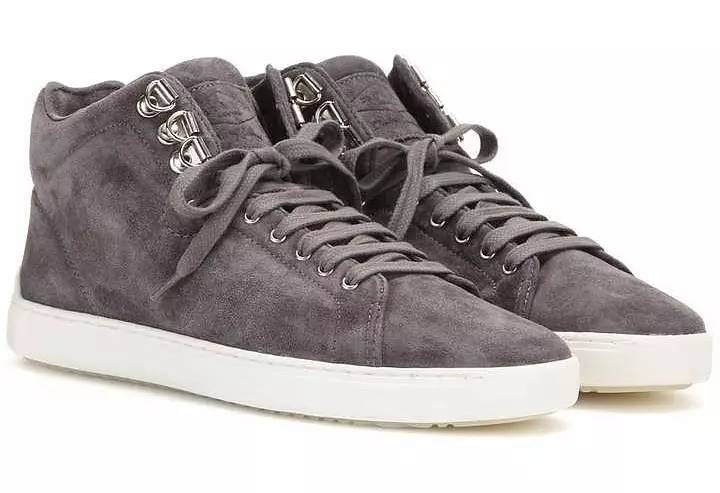 今年最流行的平底鞋,今年春夏有什么平底鞋品牌