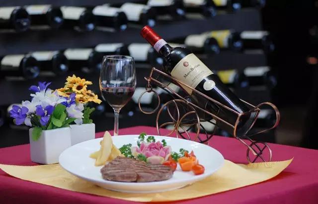 郑州吃的特色美食地点,郑州各地的美食特色