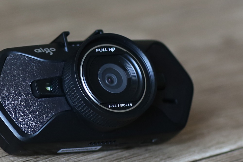 爱国者d68行车记录仪怎么样,爱国者隐藏式行车记录仪测评