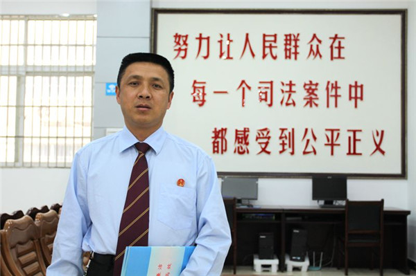 在法院当法官要满足什么条件,在基层当法官