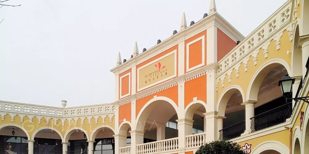 猜国际大品牌,成都市已开业最大的奥特莱斯