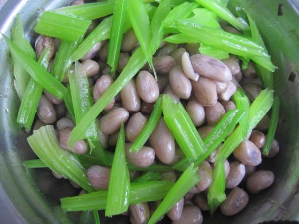 冬天火了吃什么降火最快,冬季上火了吃什么菜降火最快