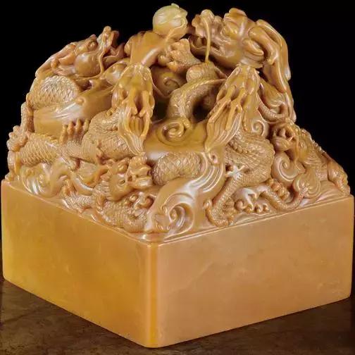 怎样的田黄才是上等田黄,田黄印章价值连城