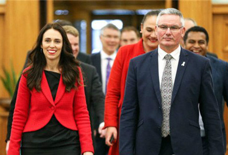 平民出身，这位80后女政客“临危受命”，成功逆袭当上了此国总理