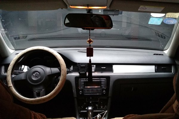 2013款大众宝来1.6自动天窗舒适版,2013新款宝来1.6自吸正时是链条吗