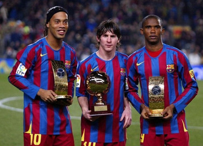 如今的小罗复出在哪里踢球,小罗宣布退役