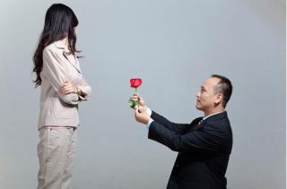 脱发头发稀疏试试这个生发妙招,脱发的悲哀