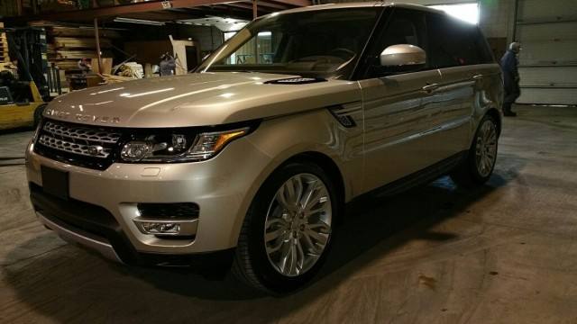 豪华旗舰suv2021款路虎揽胜,豪华路虎揽胜suv试驾大全