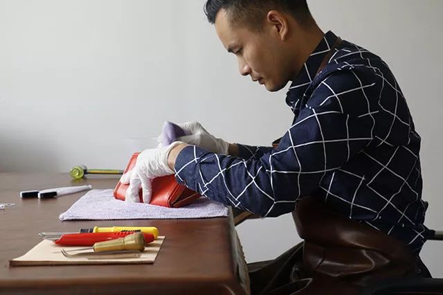 做奢侈品养护，我们是专业的！