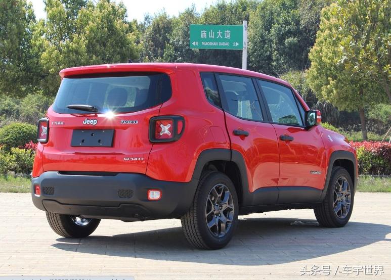全新jeep自由侠个性十足价格走心,jeep自由侠深度解析