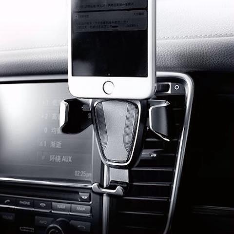 夜晚倒车的正确方法,老司机教你几招倒车方法