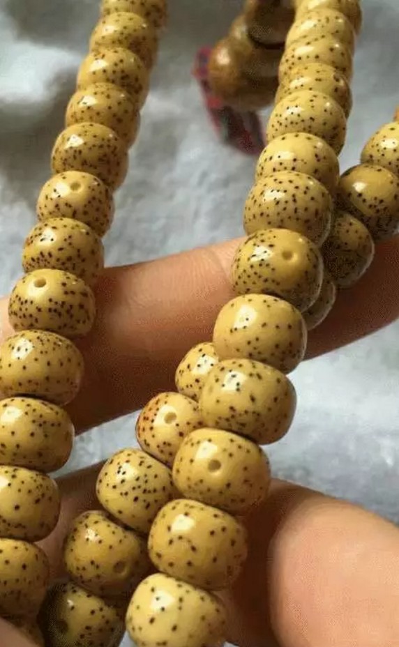 星月菩提色差怎么处理,星月菩提有色差后期怎么盘