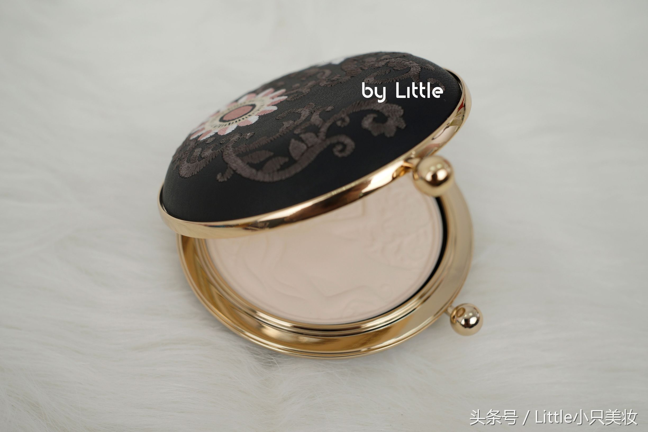 nars和cpb是一个档次吗,cpbnars