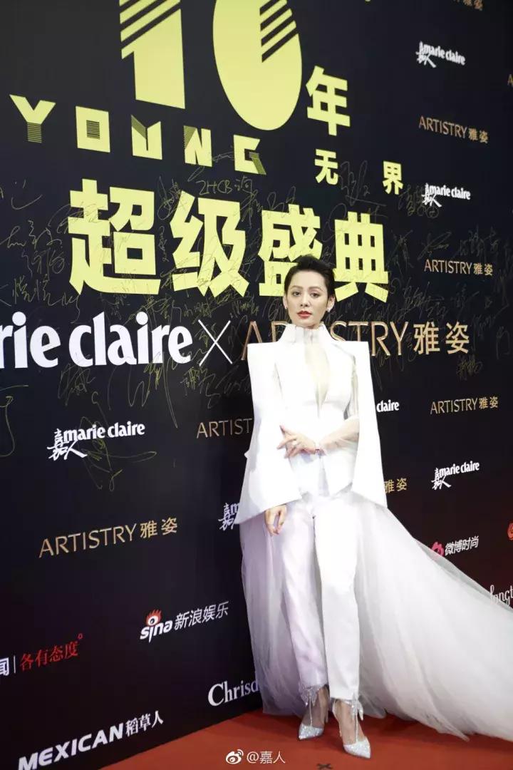 星光大赏杨幂刘亦菲唐嫣,杨幂刘亦菲同框图片