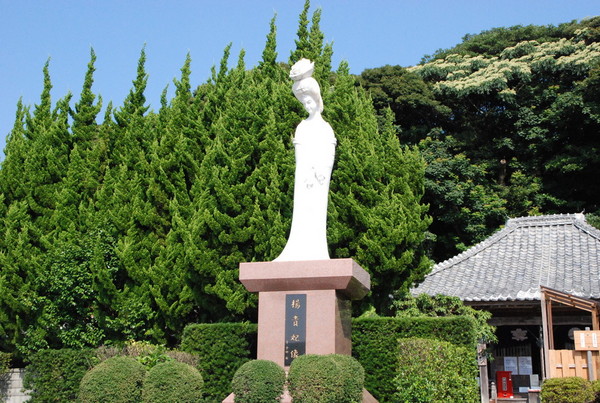 杨贵妃等历史名人为何会死而复生,杨贵妃为什么会被绞刑