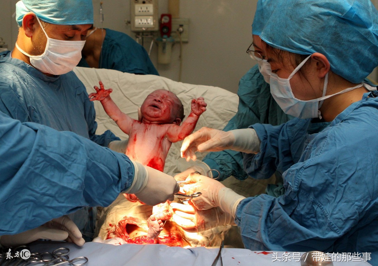 出现这8种症状别犹豫赶紧上医院,出现这五种情况妈妈一定要注意