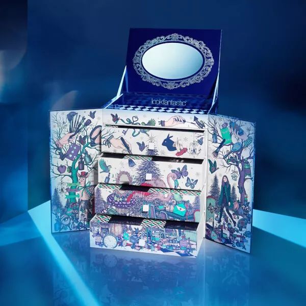 这些圣诞美甲美爆啦,这些美妆好物萌翻少女心