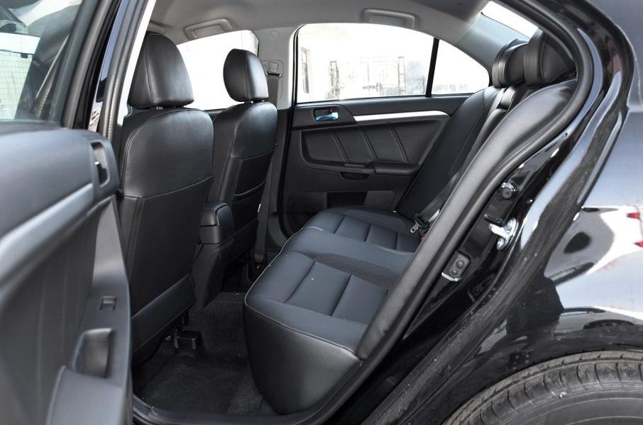 想花5万买个二手车,翼神手动挡二手值得入手吗