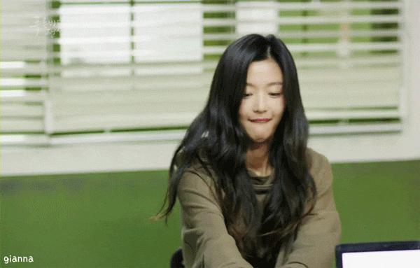 韩国国民女神全智贤,全智贤二胎后首露面